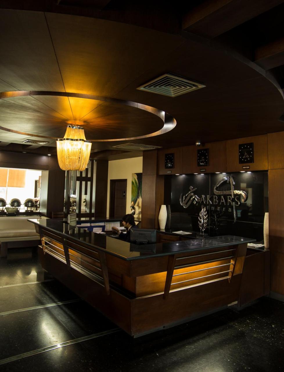 Hotel Akbars Kinara Sijalkot Zewnętrze zdjęcie